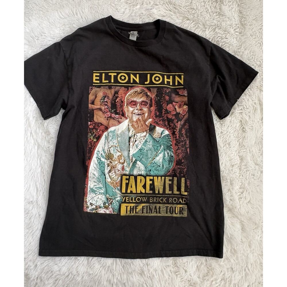 Gildan M Elton John Yellow Brick Rd The Final Tour Design Tee. Great Shape